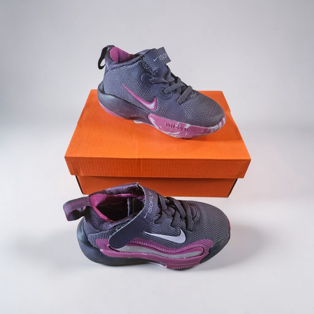Nike IsoFly Toddler 8C Dark Raisin Pink Athletic Sneakers